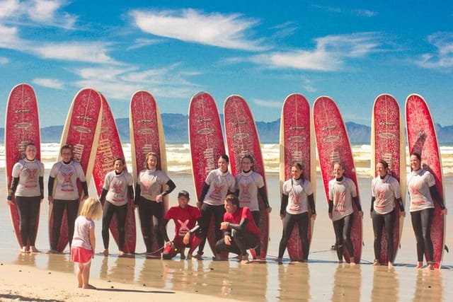 Group Surfing Lesson